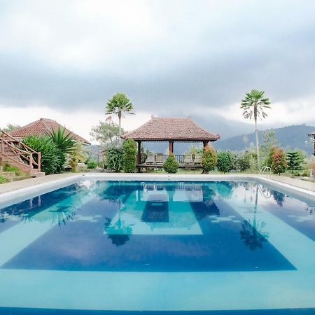 Capital O 892 Grand Pujon View Hotel And Resort บาตู ภายนอก รูปภาพ
