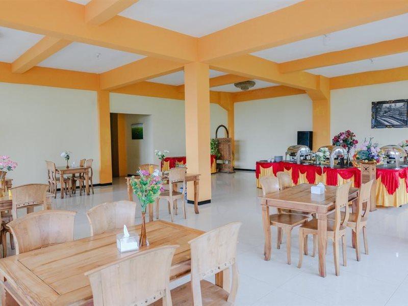 Capital O 892 Grand Pujon View Hotel And Resort บาตู ภายนอก รูปภาพ