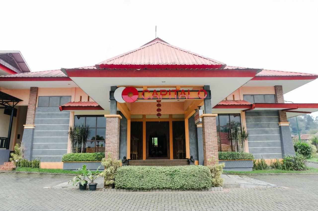 Capital O 892 Grand Pujon View Hotel And Resort บาตู ภายนอก รูปภาพ