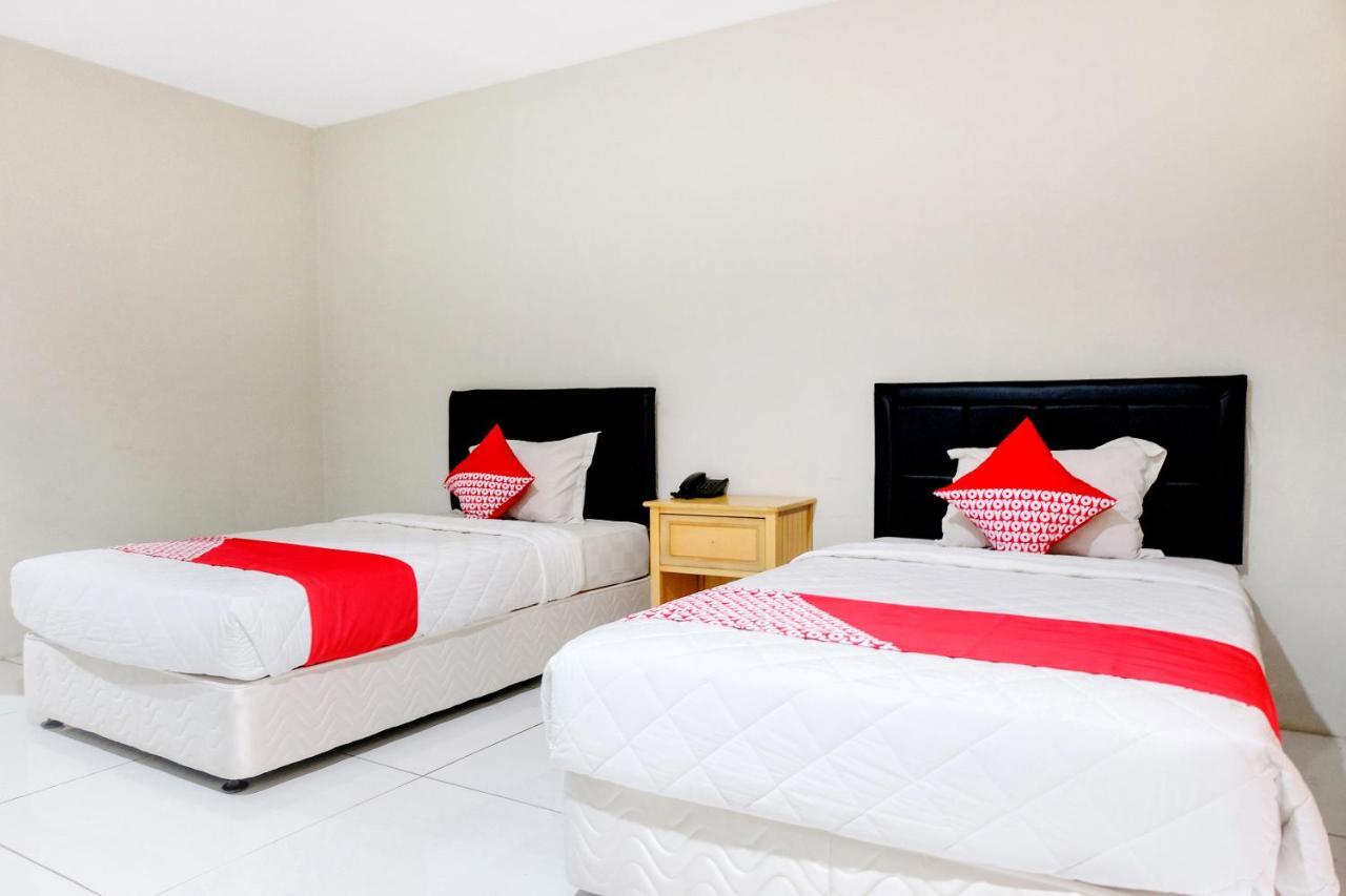 Capital O 892 Grand Pujon View Hotel And Resort บาตู ภายนอก รูปภาพ
