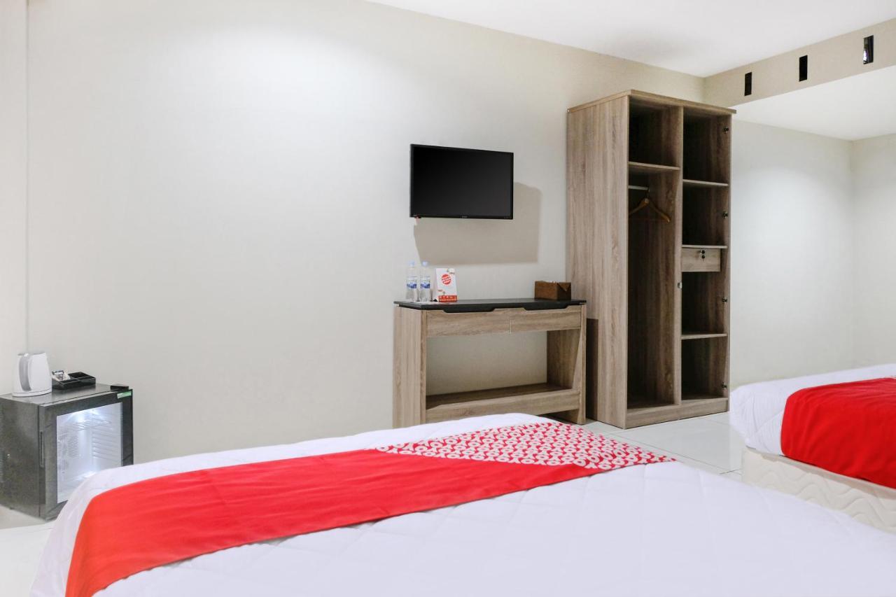 Capital O 892 Grand Pujon View Hotel And Resort บาตู ภายนอก รูปภาพ
