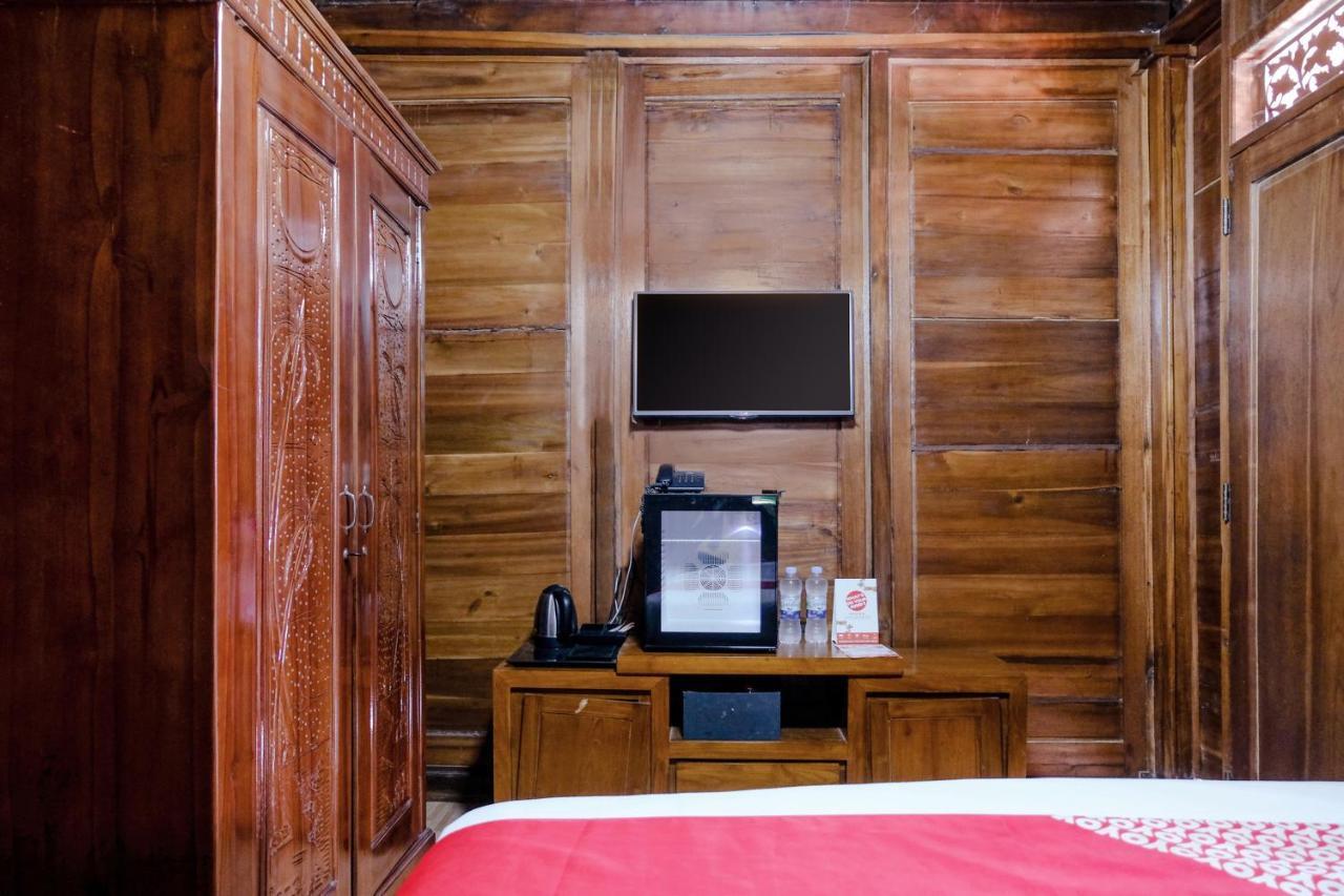 Capital O 892 Grand Pujon View Hotel And Resort บาตู ภายนอก รูปภาพ