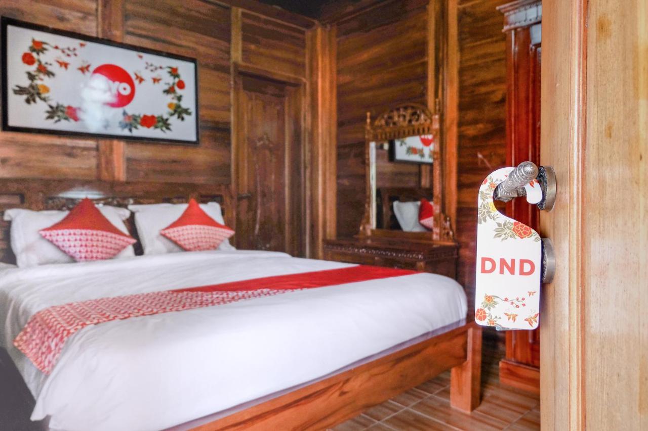 Capital O 892 Grand Pujon View Hotel And Resort บาตู ภายนอก รูปภาพ